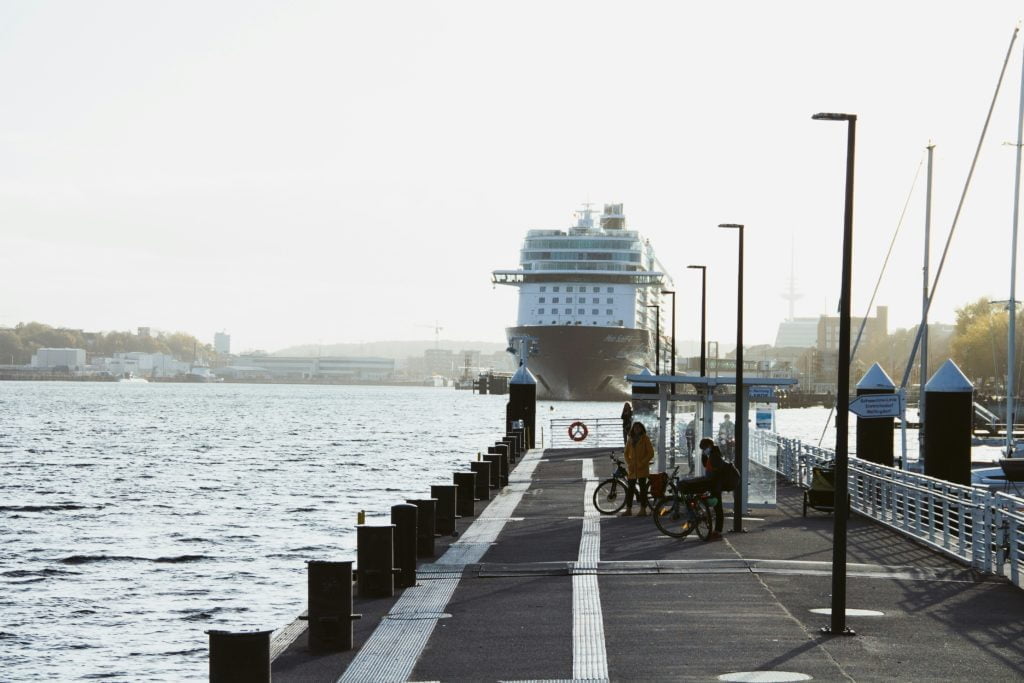 Wie Heisst Das Heute Grösste Und Luxuriöseste Kreuzfahrtschiff Der Welt?