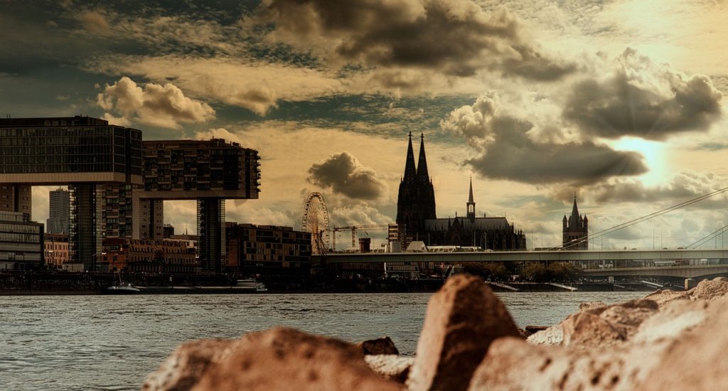 Wo Beginnt Die Schifffahrt Auf Dem Rhein?