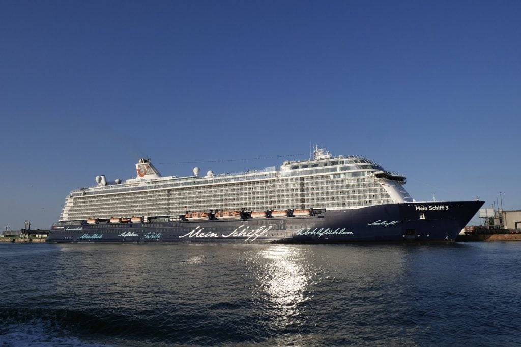 Die Mein Schiff 7 wurde getauft während der Kieler Woche