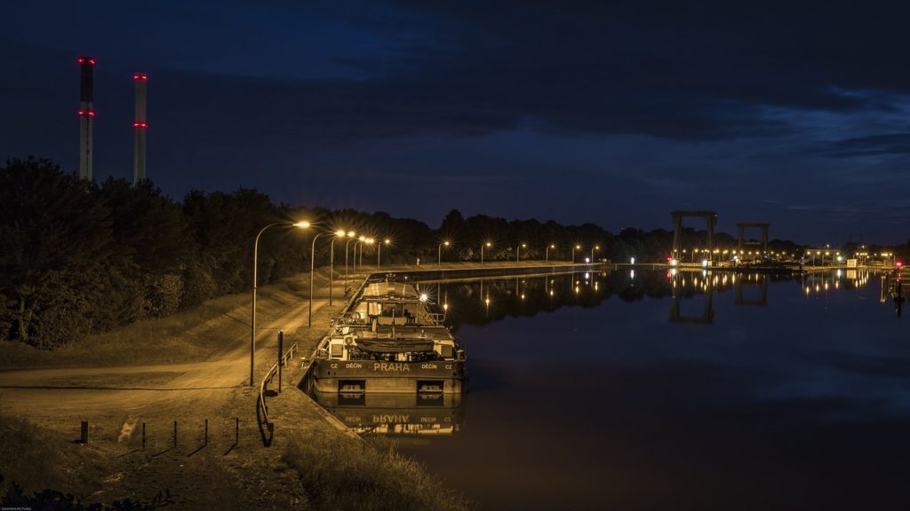 Was Für Schiffe Fahren Auf Dem Rhein?