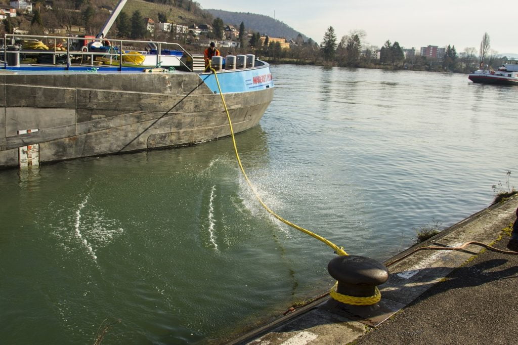 Wie Weit Ist Der Rhein Befahrbar?