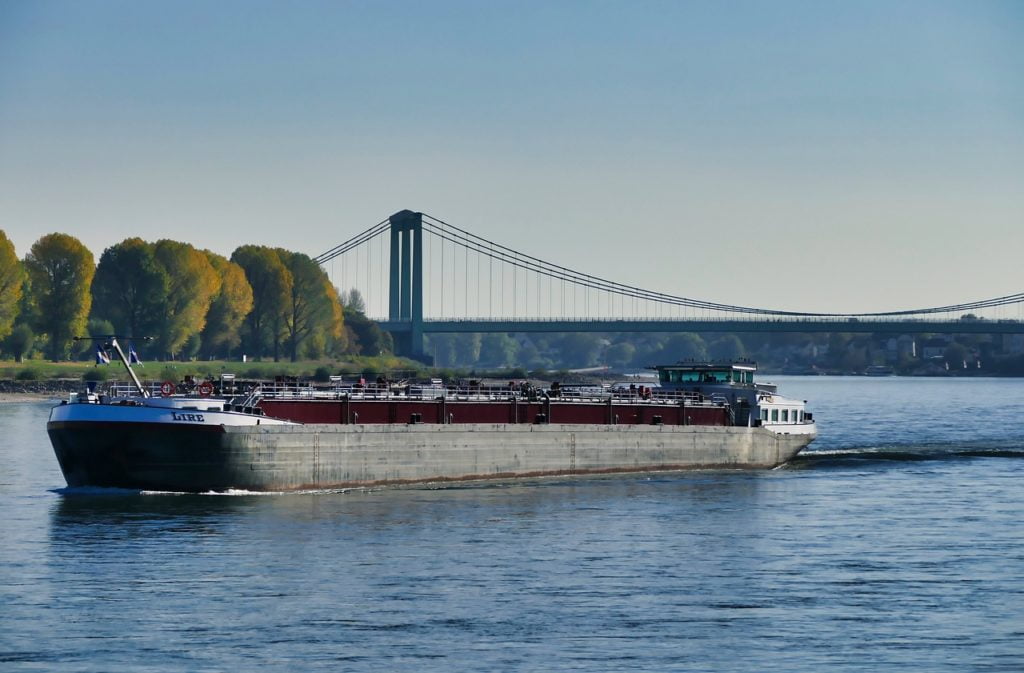 Wie Lange Fährt Ein Schiff Von Köln Nach Rüdesheim?